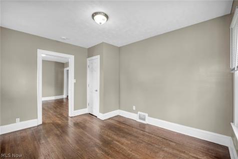 3035 W 116th Street Cleveland OH 44111