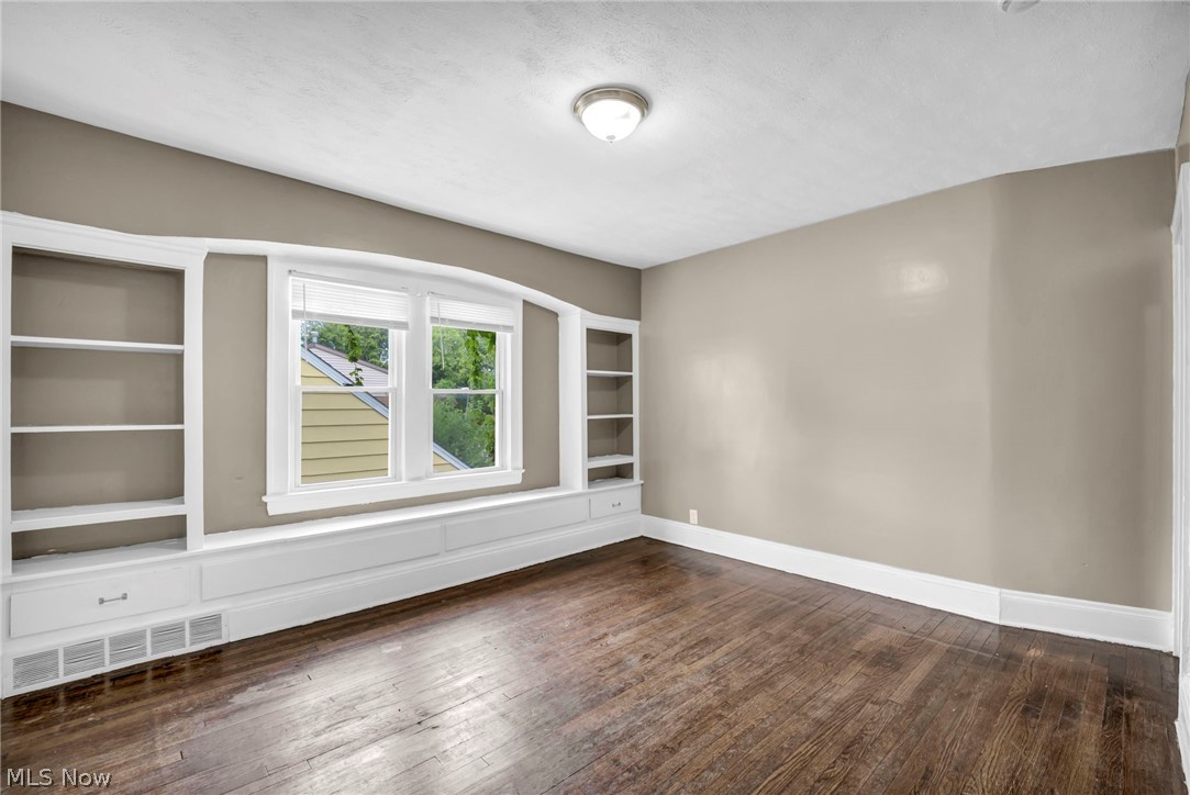 3035 W 116th Street Cleveland OH 44111