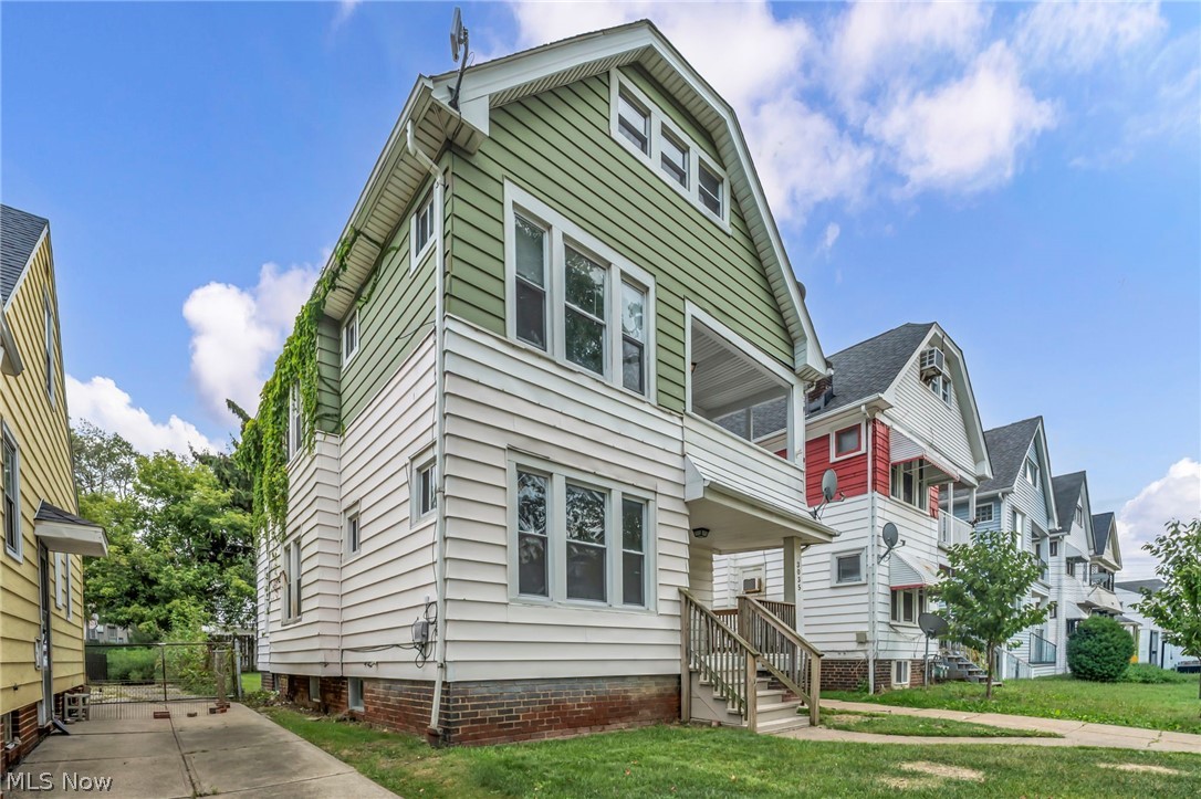 3035 W 116th Street Cleveland OH 44111