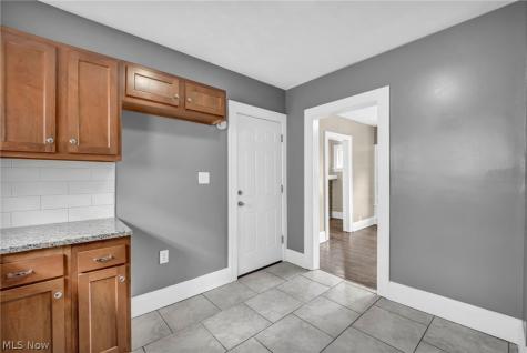 3035 W 116th Street Cleveland OH 44111