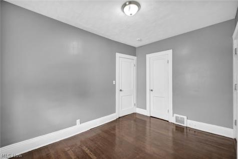 3035 W 116th Street Cleveland OH 44111