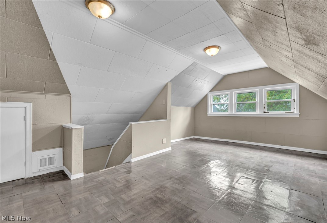 3035 W 116th Street Cleveland OH 44111
