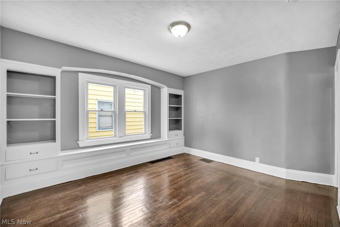 3035 W 116th Street Cleveland OH 44111