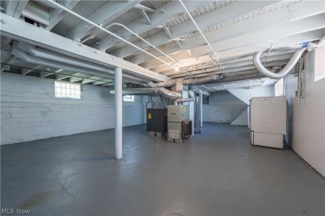 2200-2202 Wyandotte Avenue Lakewood OH 44107