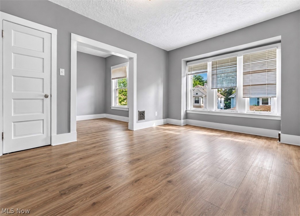 7507 Lawnview Avenue Cleveland OH 44103