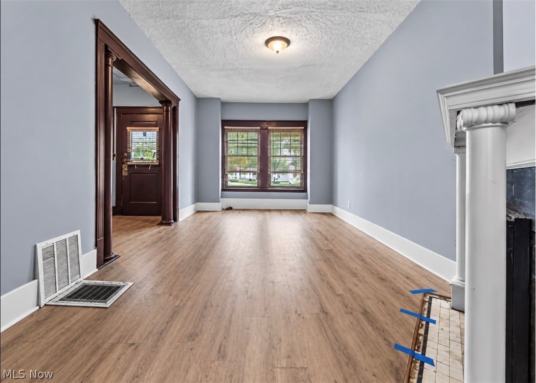 7507 Lawnview Avenue Cleveland OH 44103