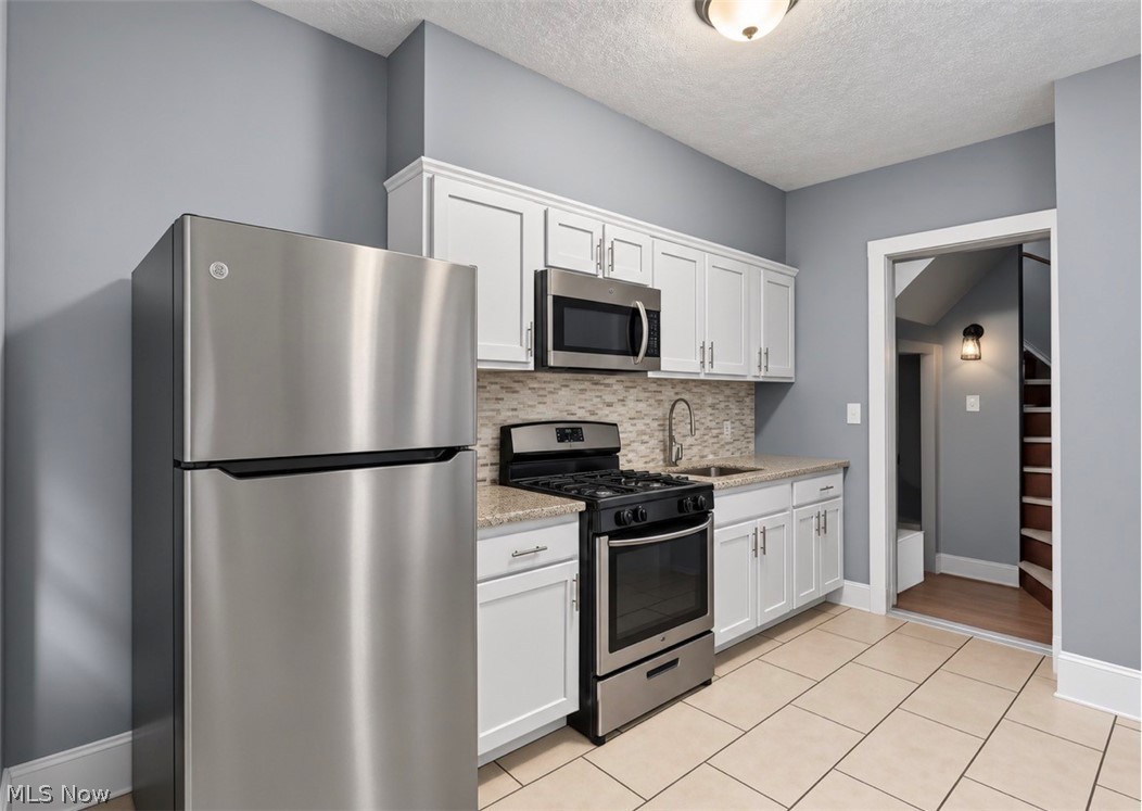 7507 Lawnview Avenue Cleveland OH 44103