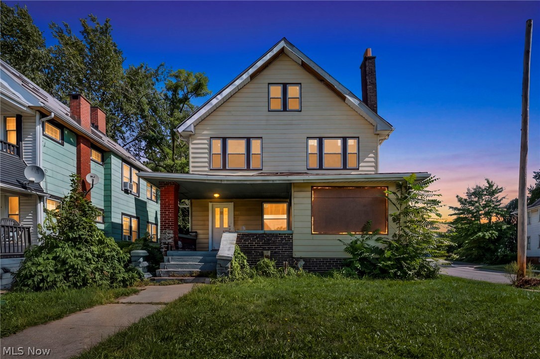 891 Paxton Road Cleveland OH 44108