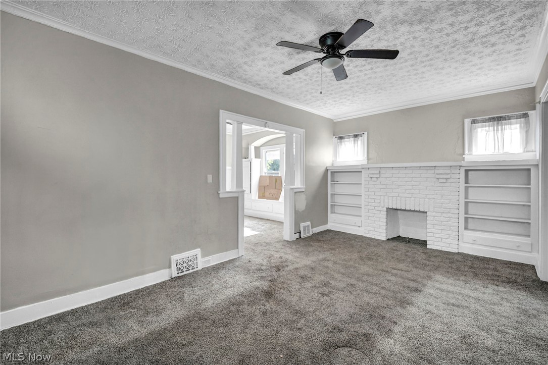 891 Paxton Road Cleveland OH 44108