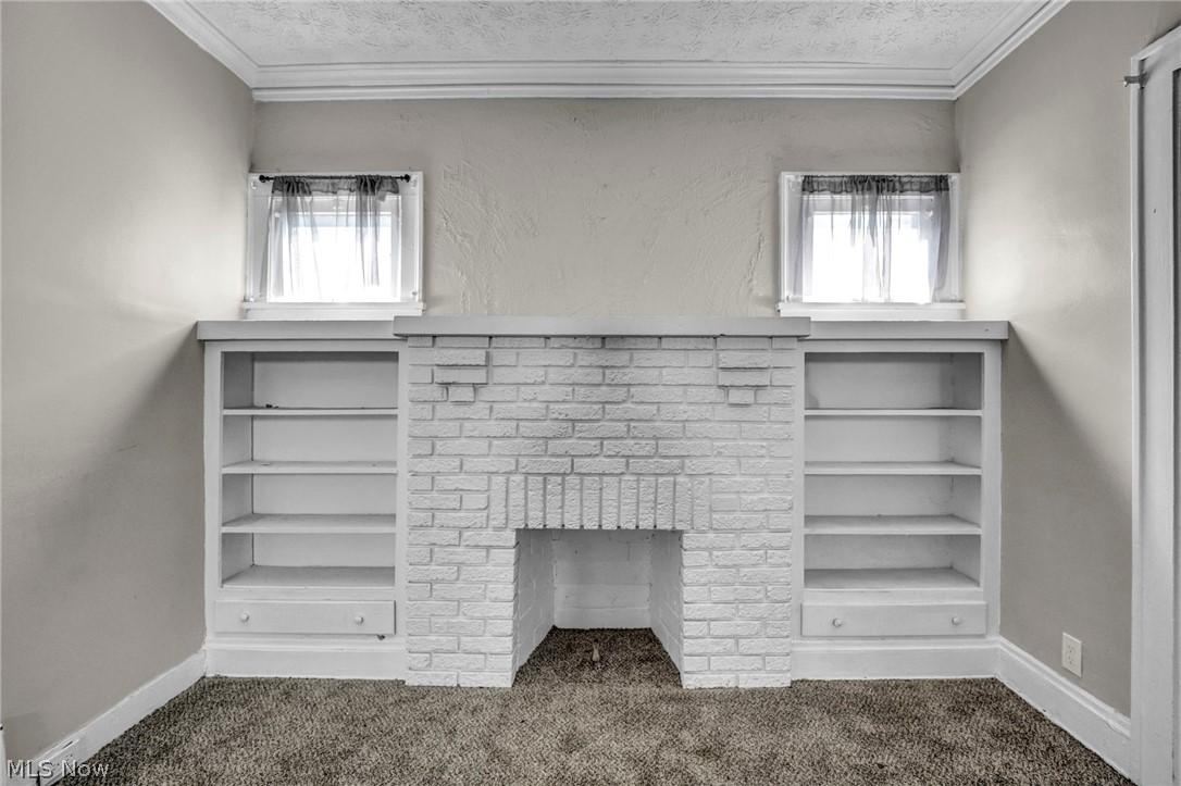 891 Paxton Road Cleveland OH 44108