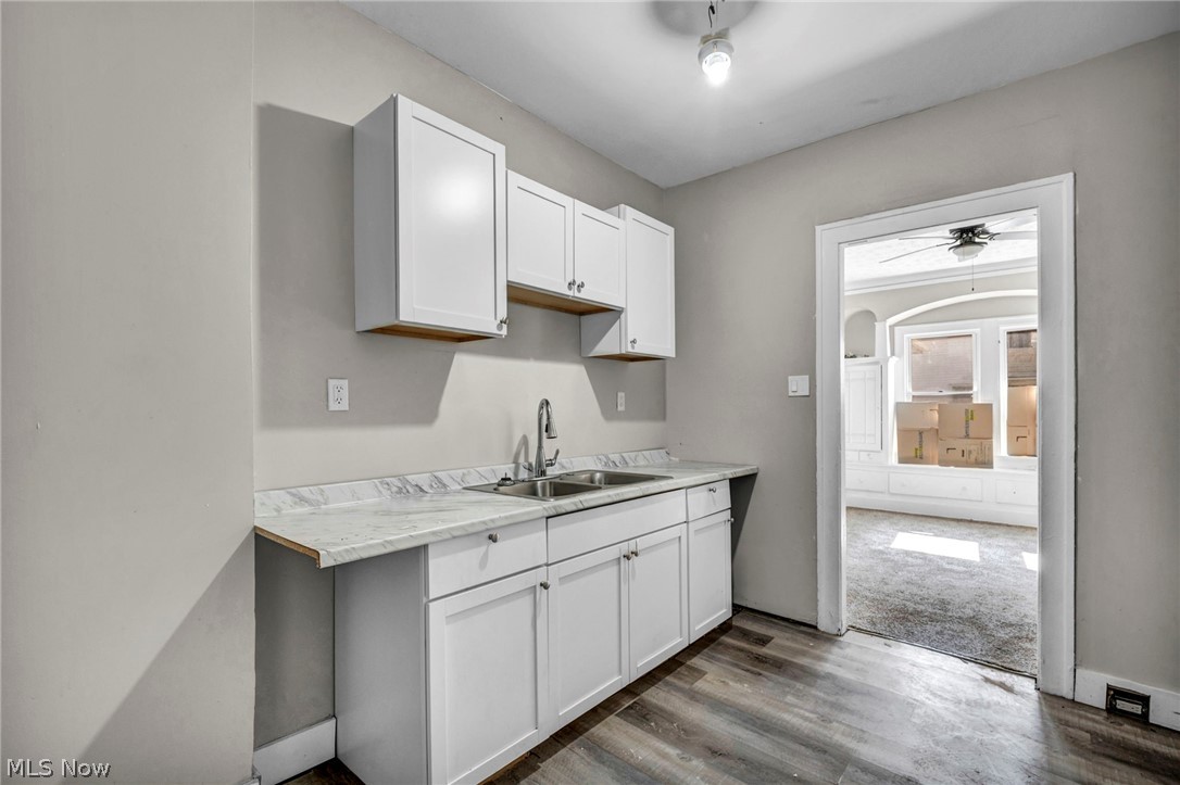 891 Paxton Road Cleveland OH 44108