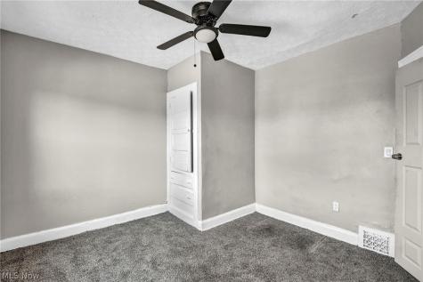 891 Paxton Road Cleveland OH 44108