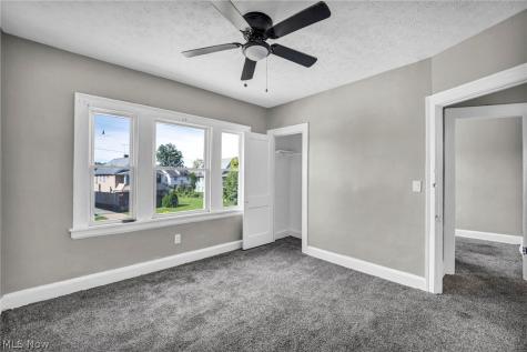891 Paxton Road Cleveland OH 44108