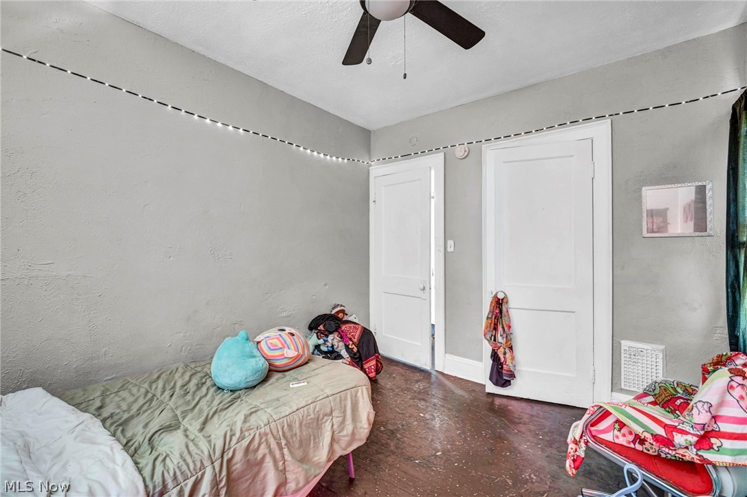891 Paxton Road Cleveland OH 44108