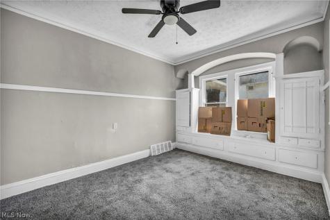 891 Paxton Road Cleveland OH 44108