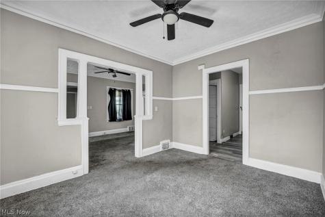 891 Paxton Road Cleveland OH 44108