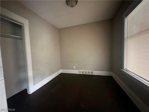 941 Alhambra Road Cleveland OH 44110