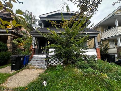 941 Alhambra Road Cleveland OH 44110