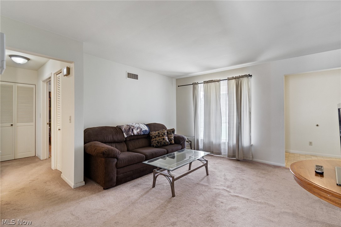 957 Curtwood Drive Wooster OH 44691