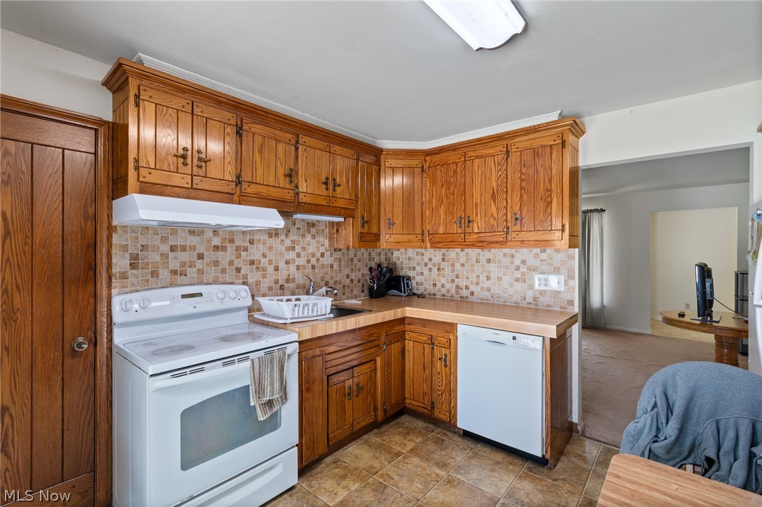957 Curtwood Drive Wooster OH 44691