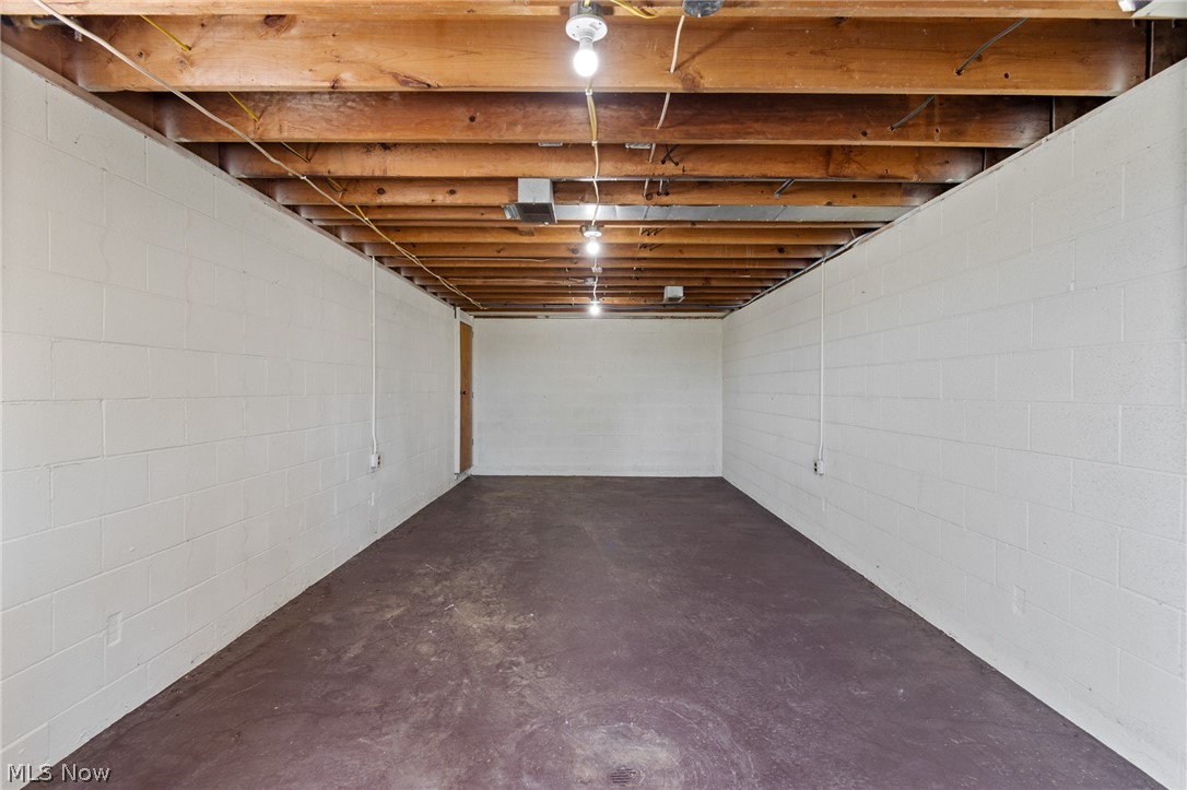 957 Curtwood Drive Wooster OH 44691