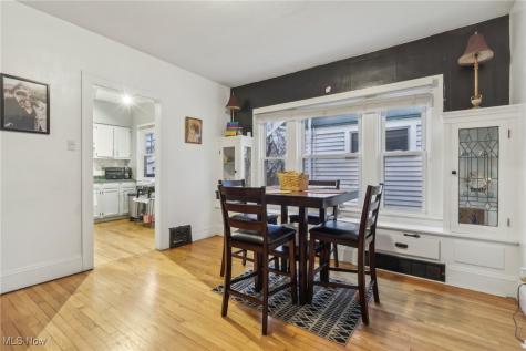 10331 Linnet Avenue Cleveland OH 44111