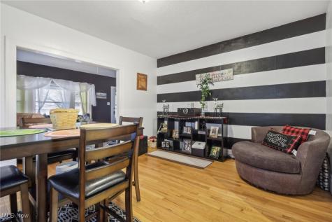 10331 Linnet Avenue Cleveland OH 44111