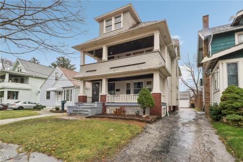 10331 Linnet Avenue Cleveland OH 44111