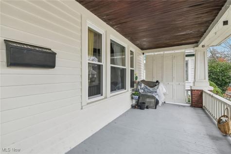 10331 Linnet Avenue Cleveland OH 44111