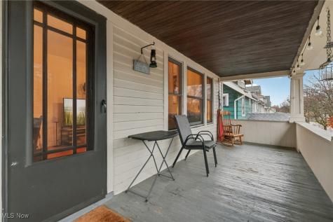 10331 Linnet Avenue Cleveland OH 44111