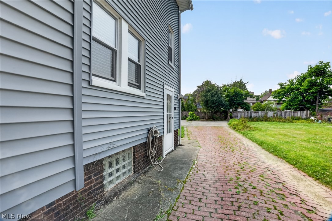 2622 E 130th Street Cleveland OH 44120