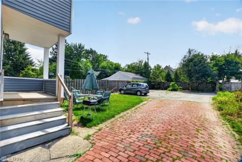 2622 E 130th Street Cleveland OH 44120