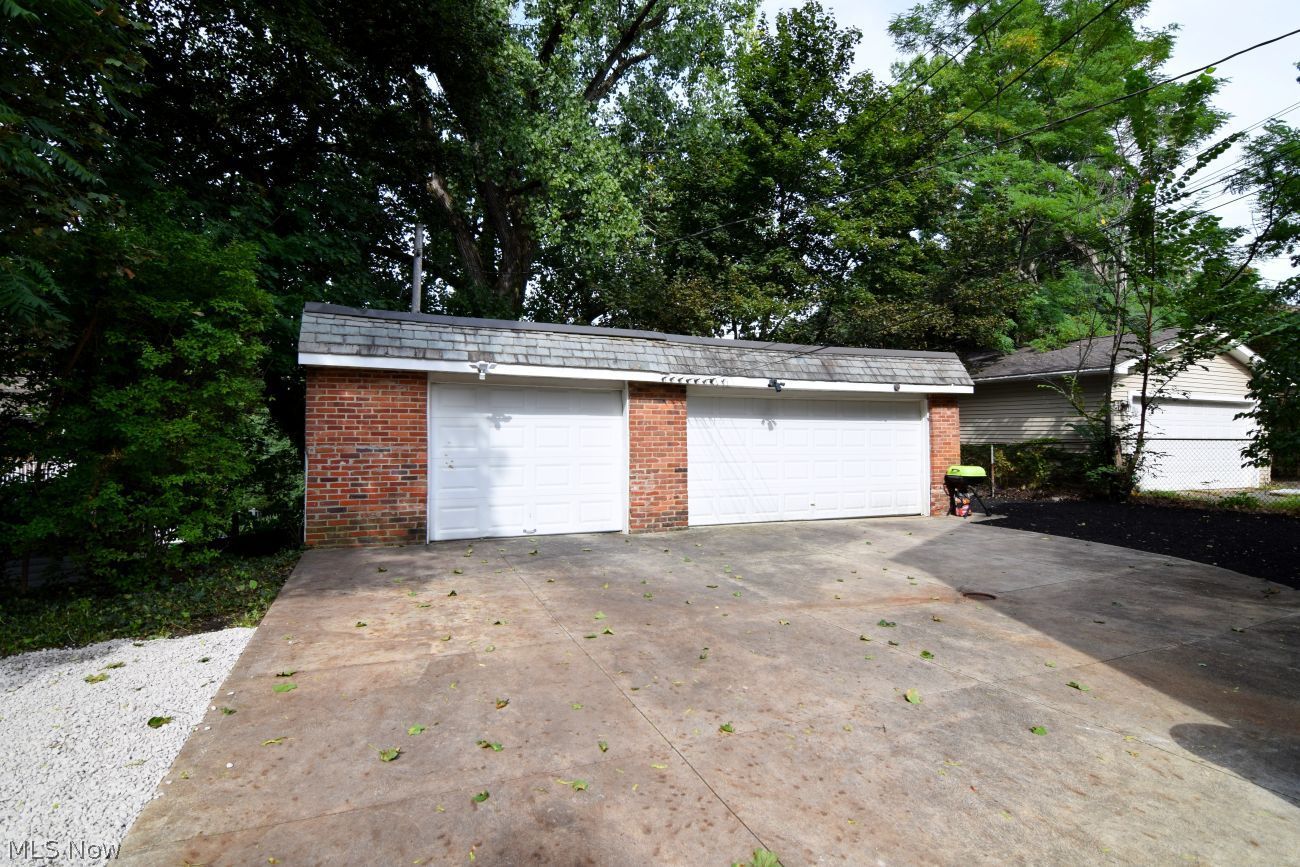 3558 Gridley Road Shaker Heights OH 44122