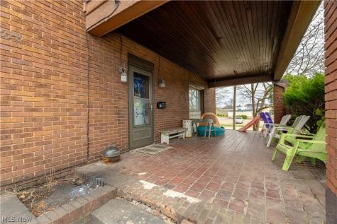 528 Lincoln Way E Massillon OH 44646