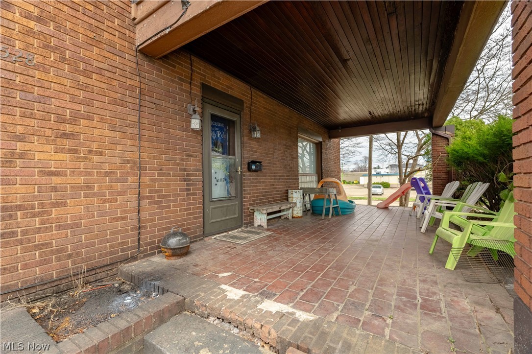 528 Lincoln Way E Massillon OH 44646