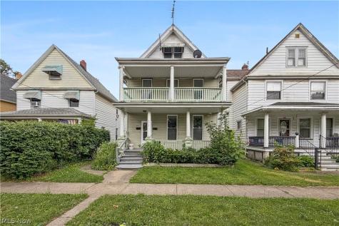 3717 Woodbridge Avenue Cleveland OH 44109