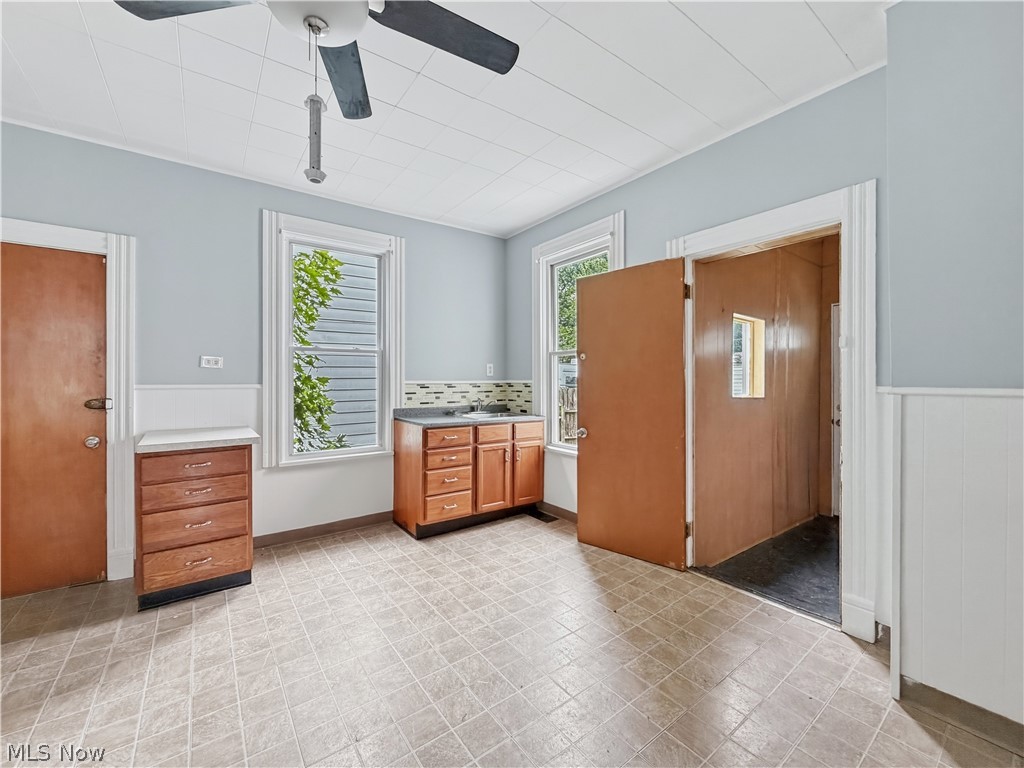 3717 Woodbridge Avenue Cleveland OH 44109