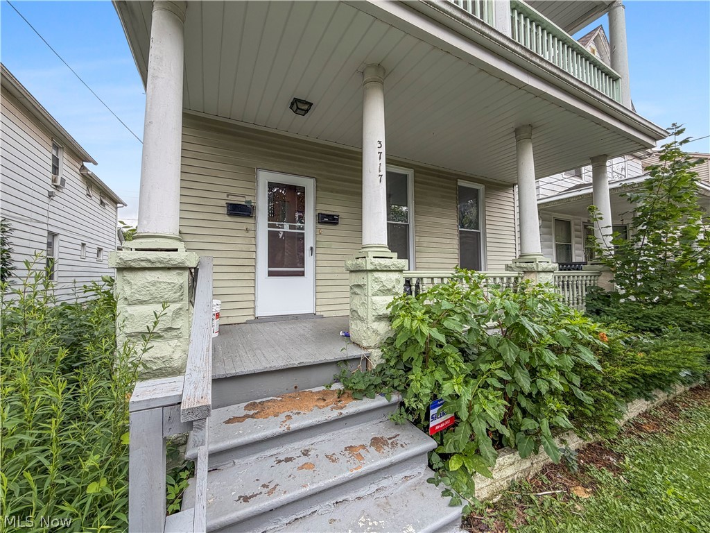 3717 Woodbridge Avenue Cleveland OH 44109