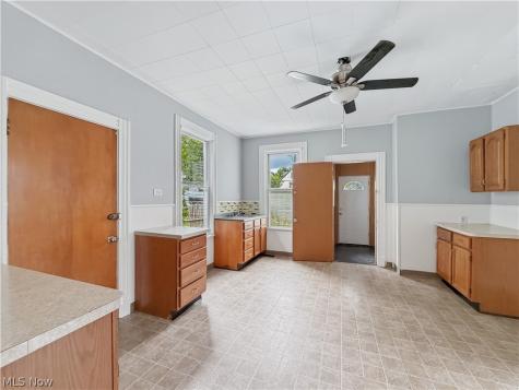 3717 Woodbridge Avenue Cleveland OH 44109