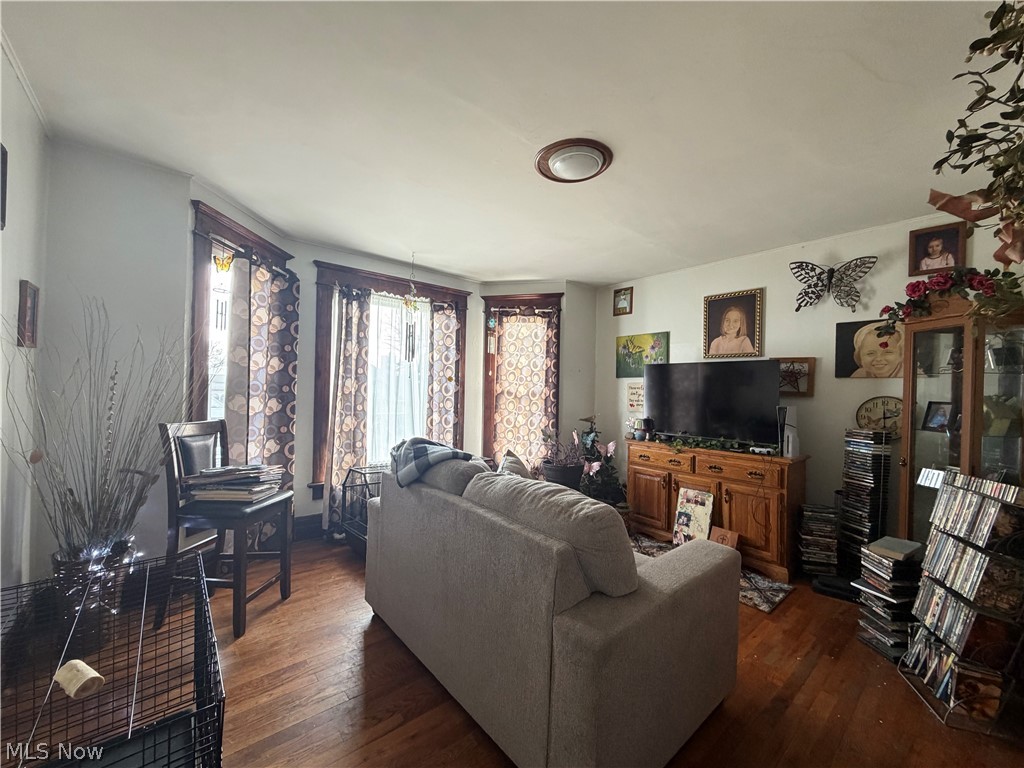 436 Locust Street Coshocton OH 43812