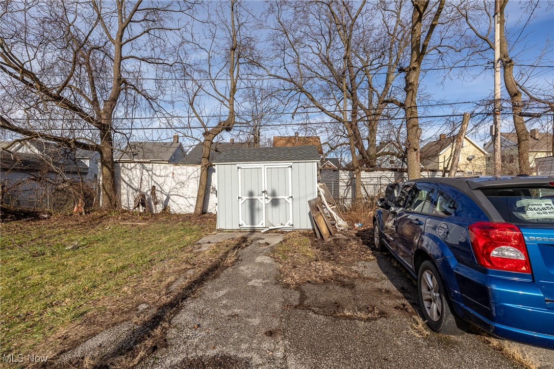 13509 Svec Avenue Cleveland OH 44120