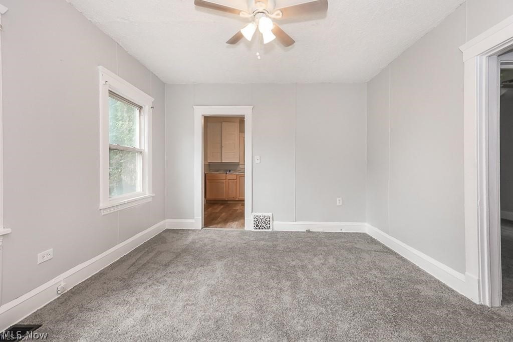 10803 Navarre Court Cleveland OH 44108
