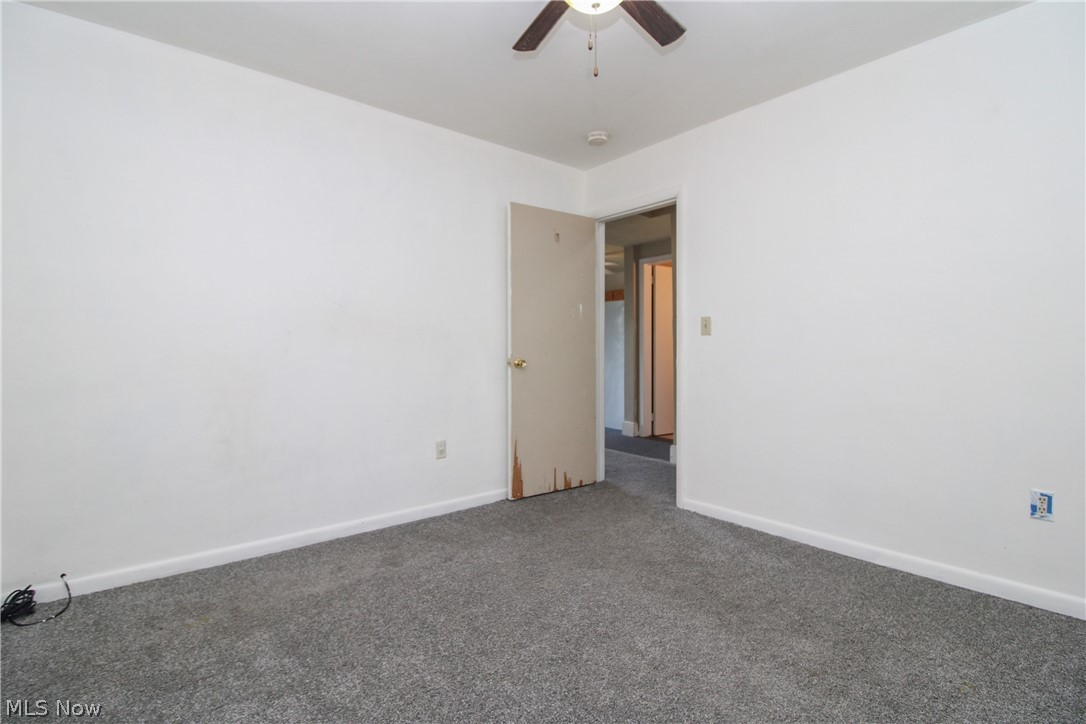 5173 Palmyra Road SW Warren OH 44481