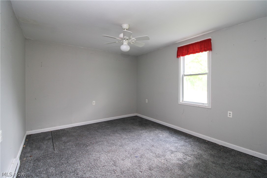 5173 Palmyra Road SW Warren OH 44481