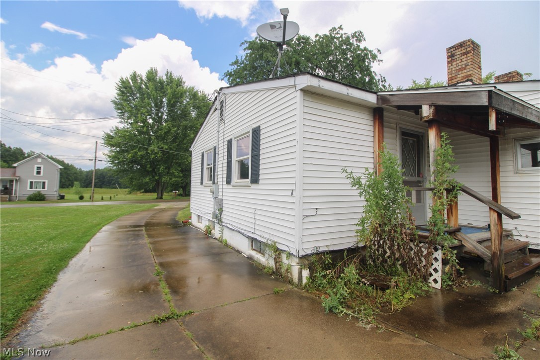 5173 Palmyra Road SW Warren OH 44481
