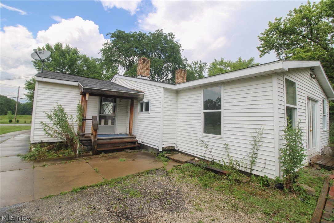 5173 Palmyra Road SW Warren OH 44481