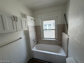 2092 W 95th Street Cleveland OH 44102