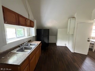 2092 W 95th Street Cleveland OH 44102