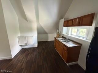 2092 W 95th Street Cleveland OH 44102