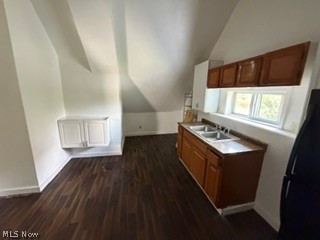 2092 W 95th Street Cleveland OH 44102